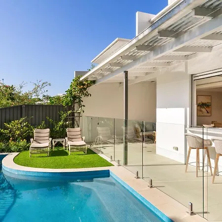 Escape Villas Port Douglas Exterior photo